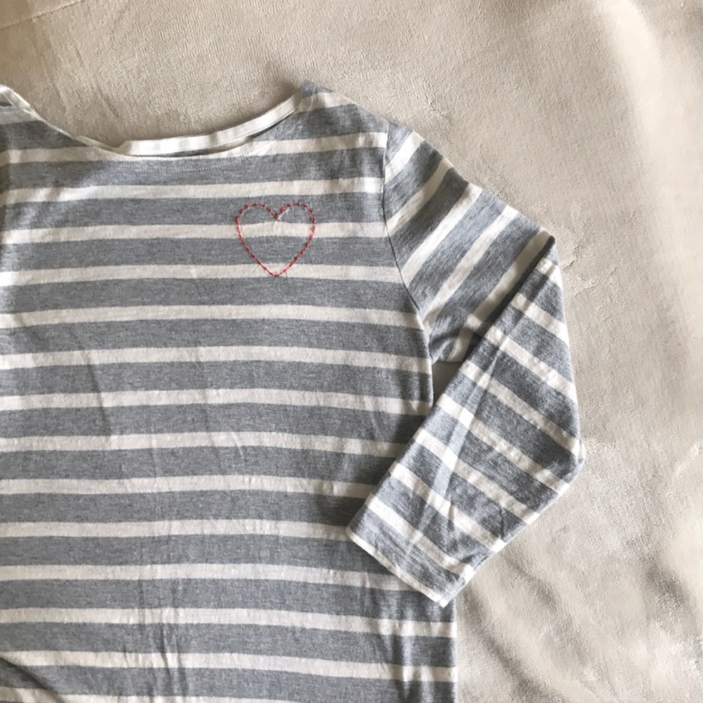 Old Navy relaxed fit Heart Embroidered Top